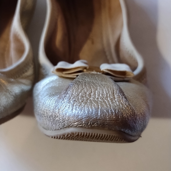 Salvatore Ferragamo Platino (Gold) Leather My Joy Ballet Slip-On Flats Size 7.5 - Picture 5 of 16